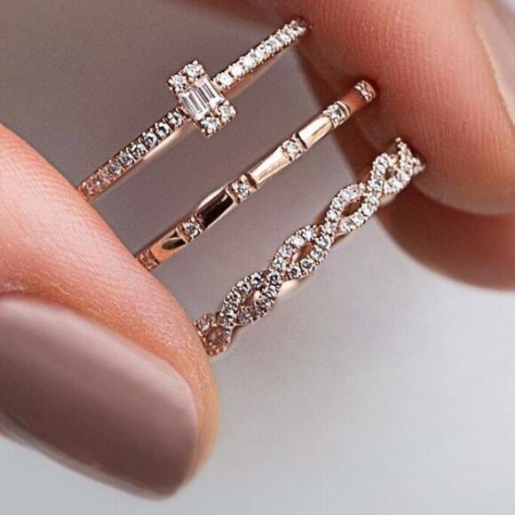 💫✨3pc BoHo Elegant Rosegold Crystal Stackable Ring Set 💫✨ - Picture 1 of 11